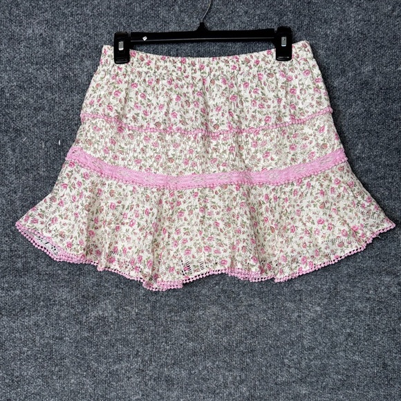 LoveShackFancy Dresses & Skirts - LoveShackFancy Floral Pink Lace Trim Mini Skirt - Size Medium (M), NWOT